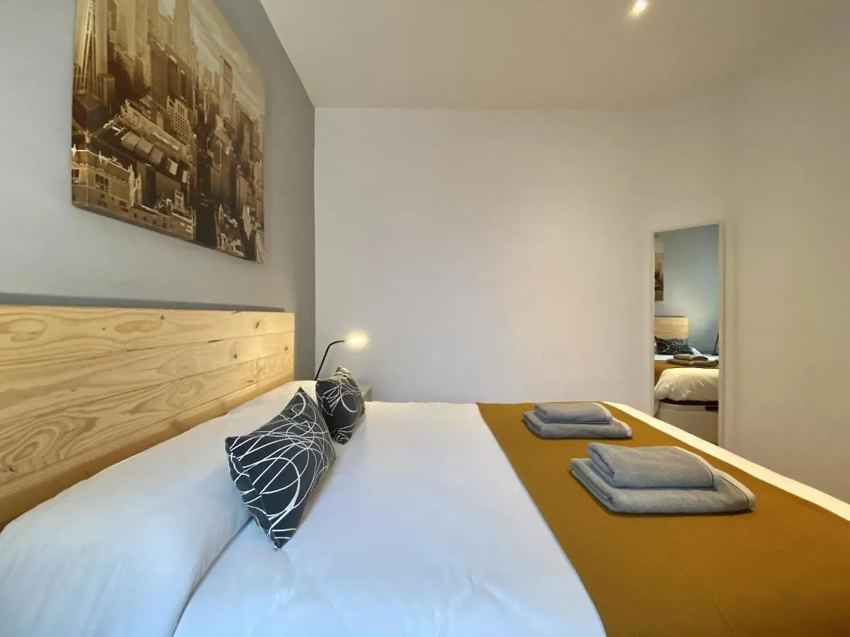 Sagrada Familia Apartment Barcelona