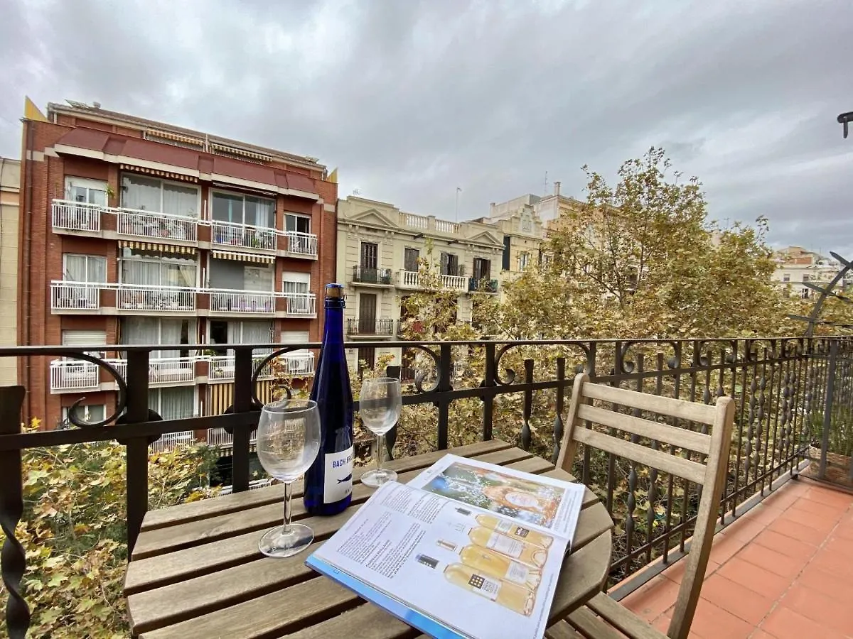 Sagrada Familia Apartment 바르셀로나