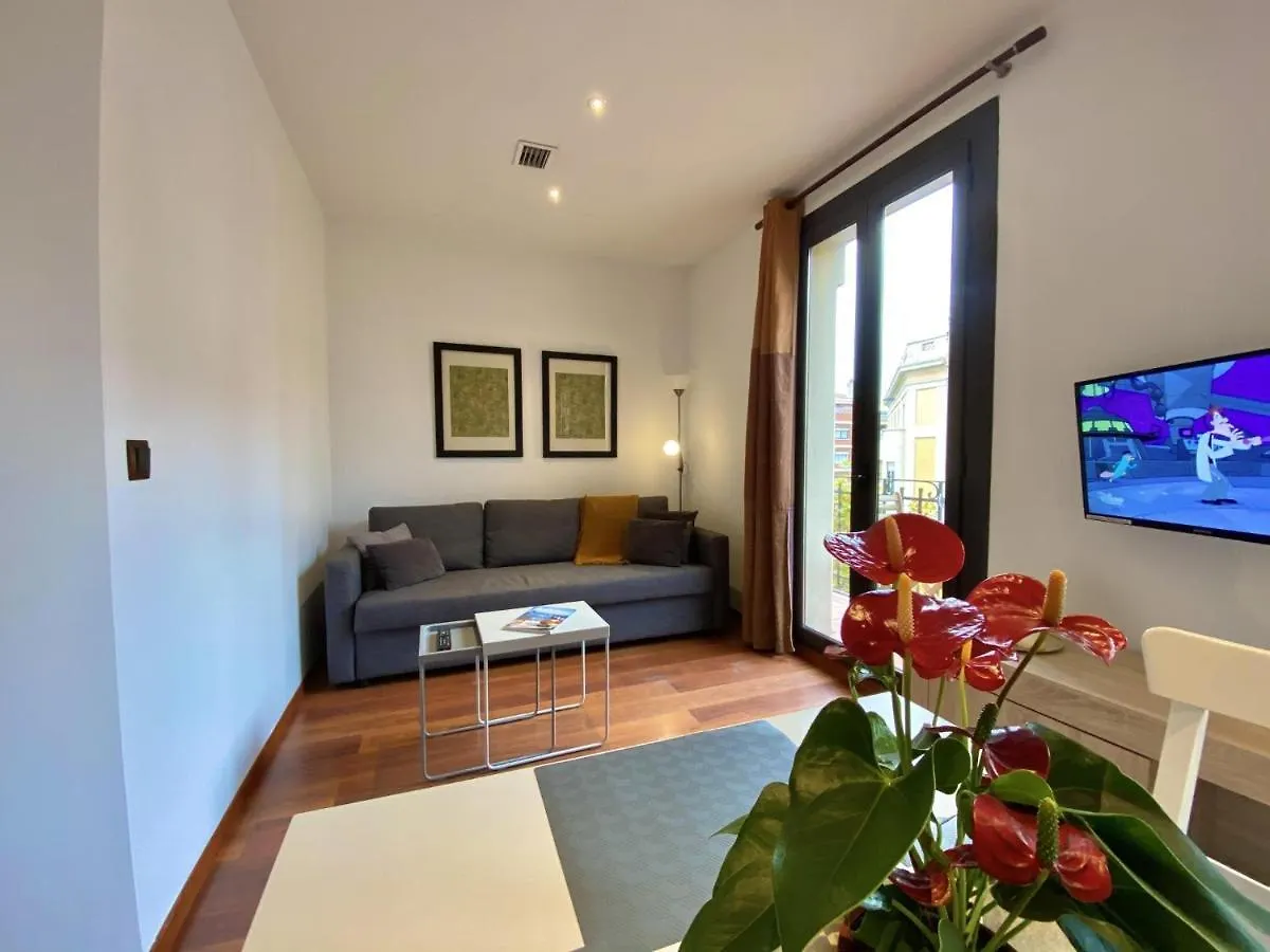 Sagrada Familia Apartment Barcelona